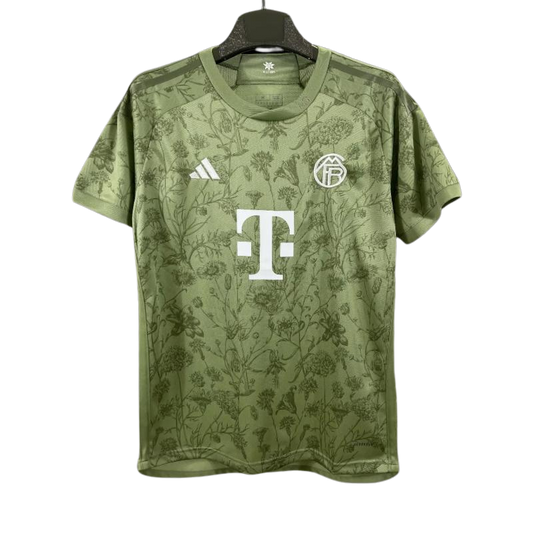 Bayern Munich Special Edition Green Oktoberfest kit 23-24 - Fan version - Front
