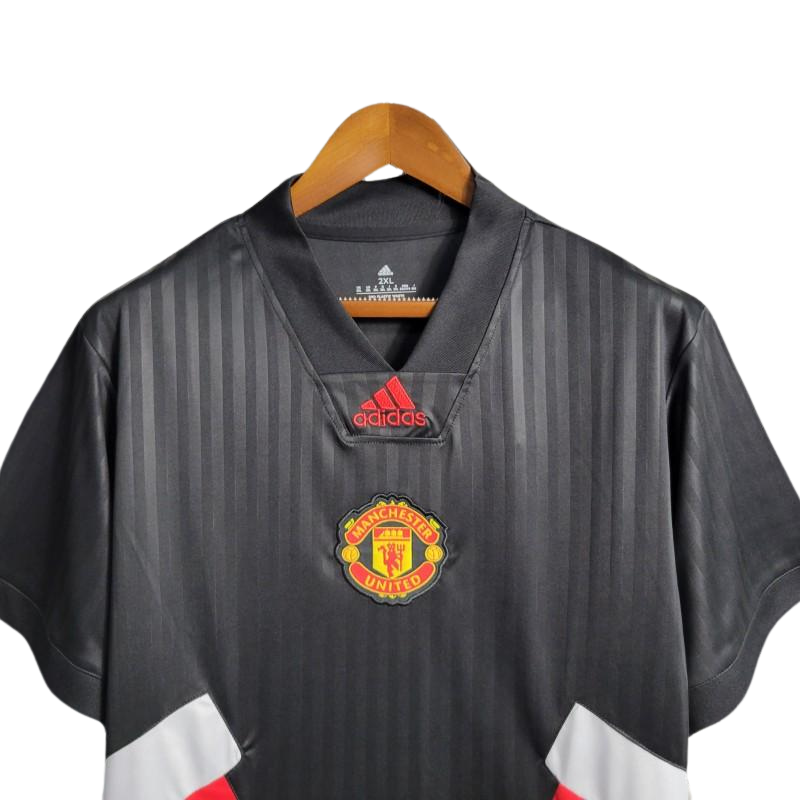 Manchester United Black Icon Embroidery Logo 23-24 - Fan version - Front