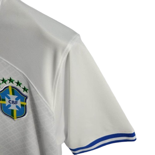 Brazil white commemorative kit 2022 - Fan version - Side