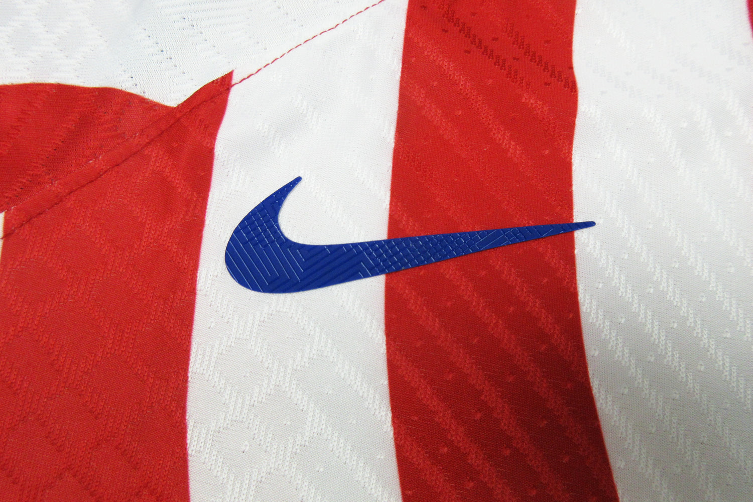 Atlético Madrid Home kit 22-23 - Player version - Logo
